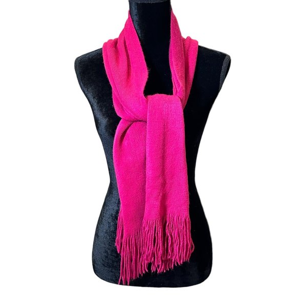 Unbranded Scarf Womens Rectangle Bright Pink Solid Knit Fringe Stretch Wrap - Picture 2 of 5